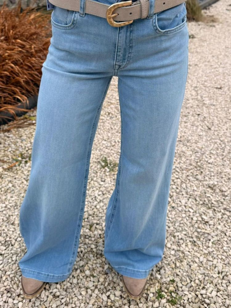 Jean's California Default