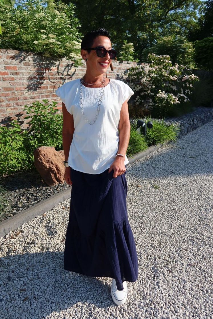 Jupe Tohime Bleu marine