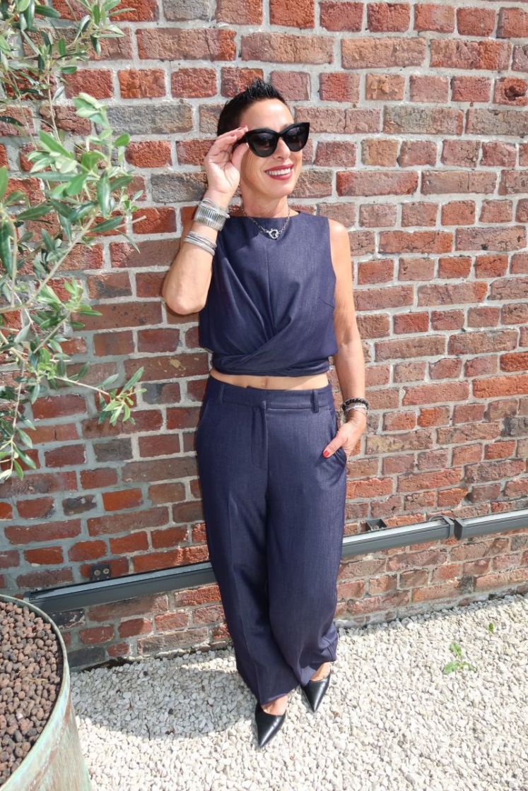 Top Theodora Dark blue