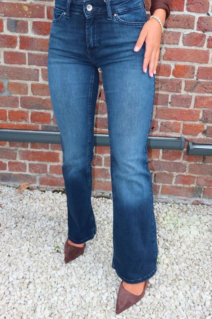 Jean's Blush Mid Flared Blue dark denim
