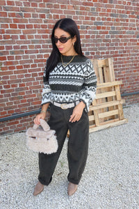 Pull Clara - JDY