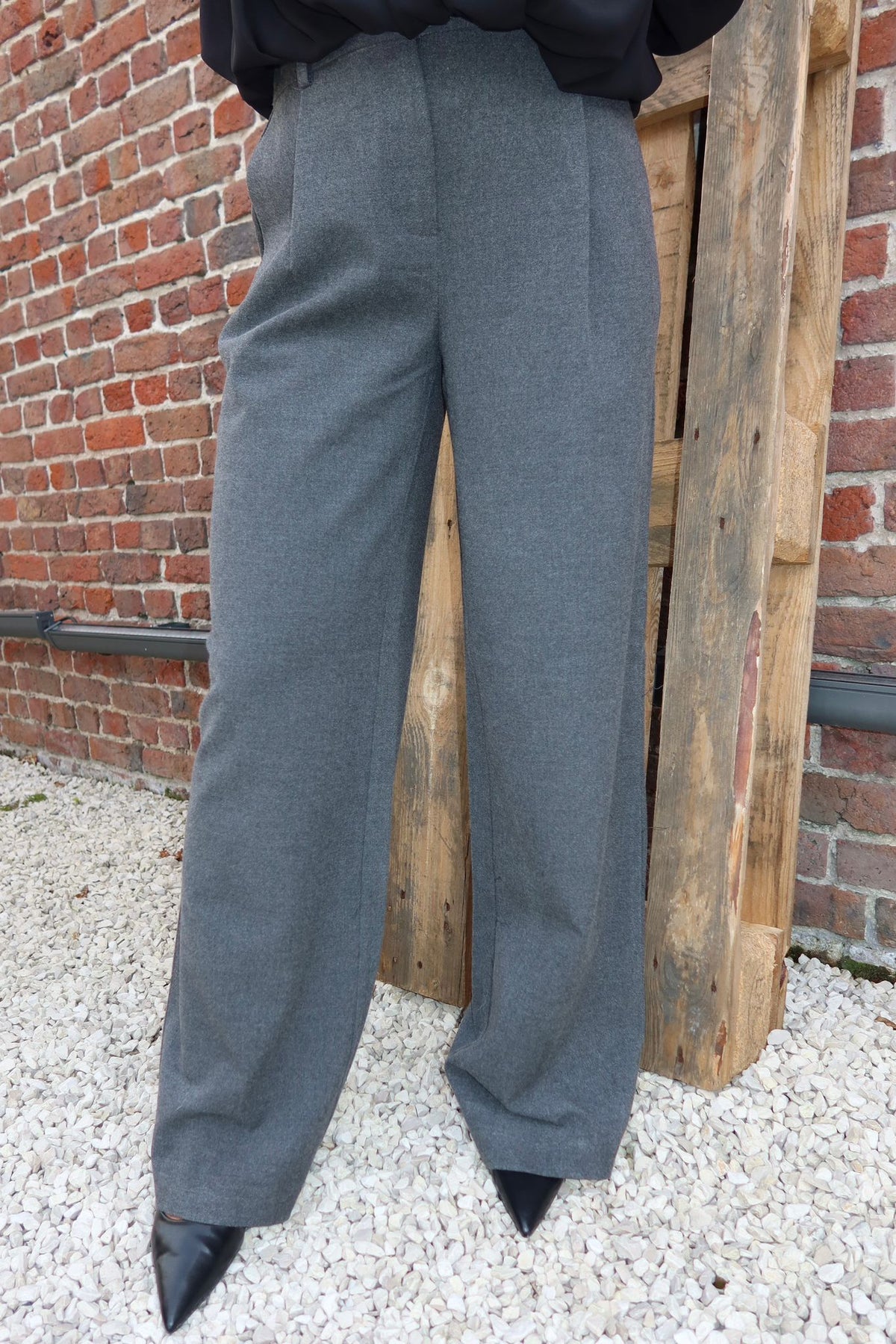 Pantalon Deluxe Gris