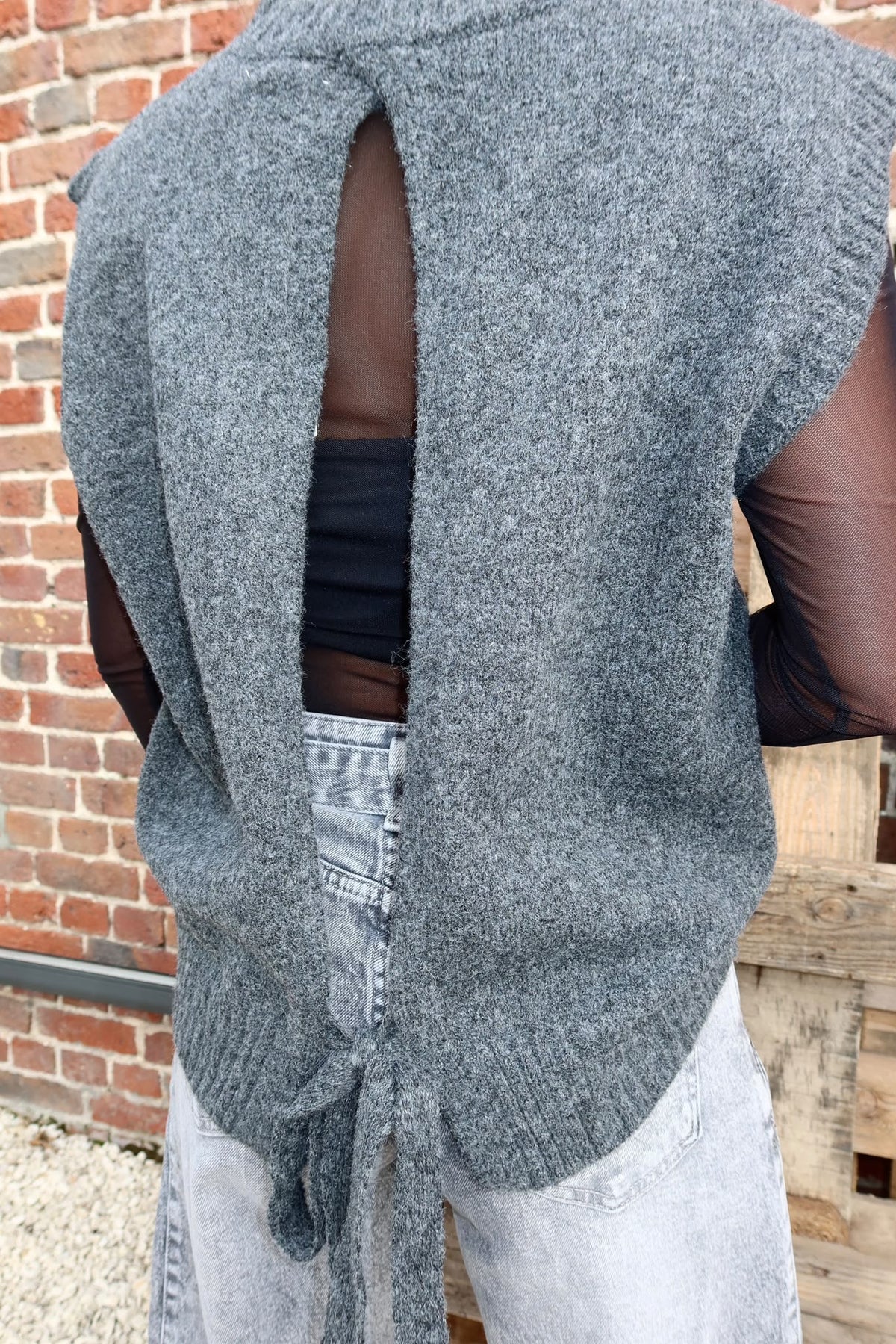 Pull Milie Gris