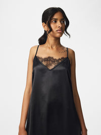 Robe Evy Noir - Pieces