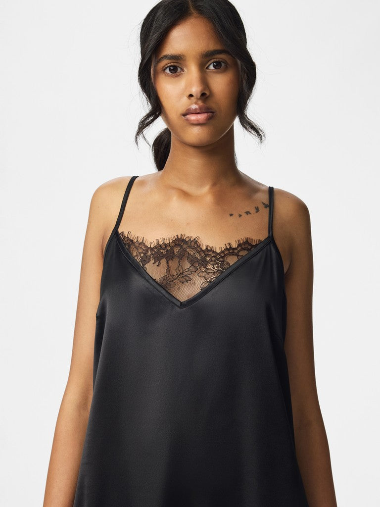 Robe Evy Noir - Pieces